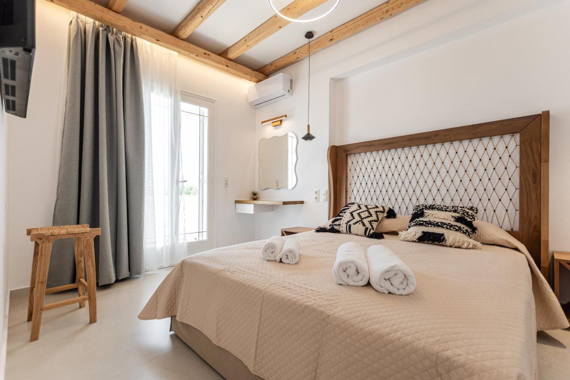 Birikos Hotel & Suites 阿吉奥斯普罗科皮奥斯 外观 照片