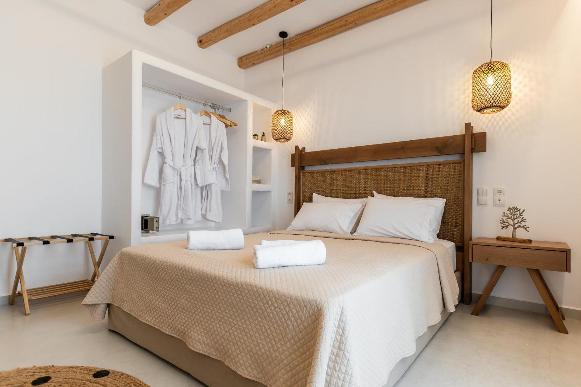 Birikos Hotel & Suites 阿吉奥斯普罗科皮奥斯 外观 照片